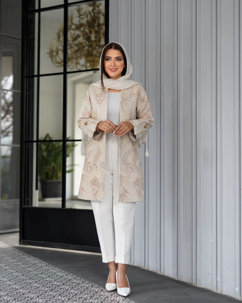 مانتو مجلسی ژاکارد سوزندوزی