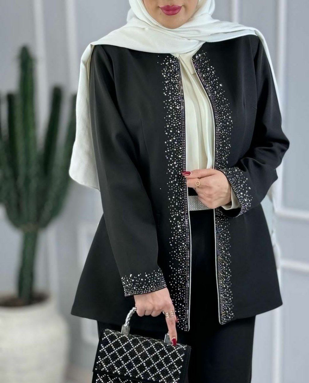 مانتو کتی حاشیه نگین دار