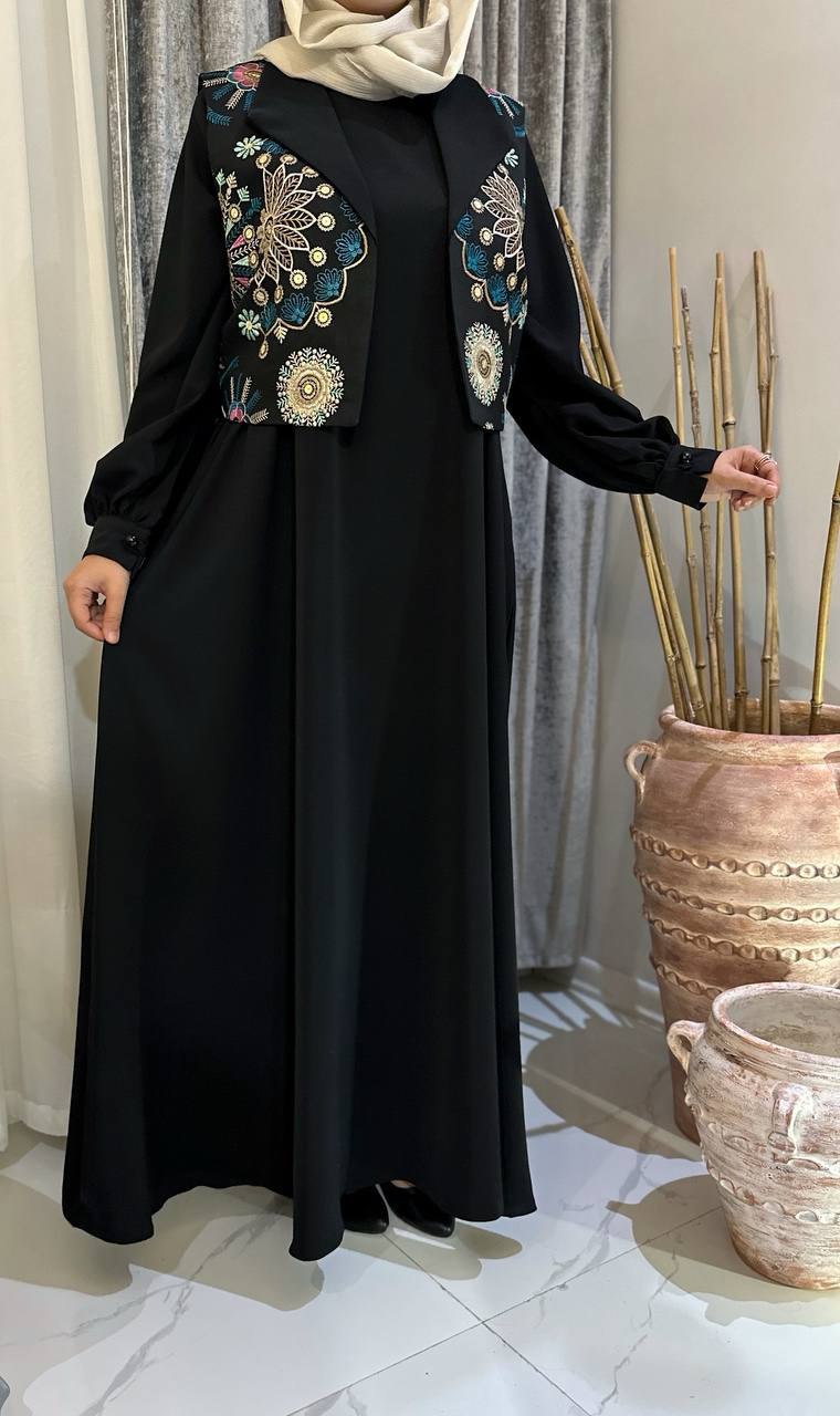 مانتو عبایی و جلیقه تسنیم
