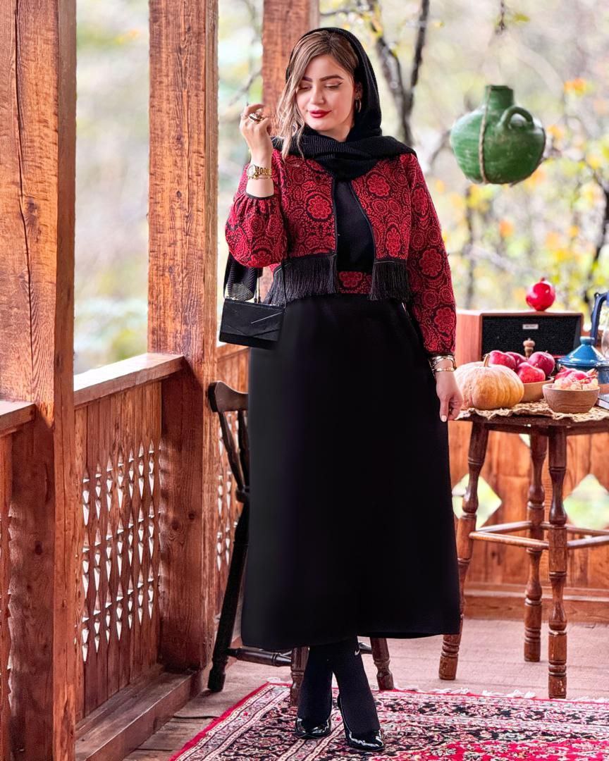 ست سه تیکه یلدایی ( کت ، سارافون ، کمربند)