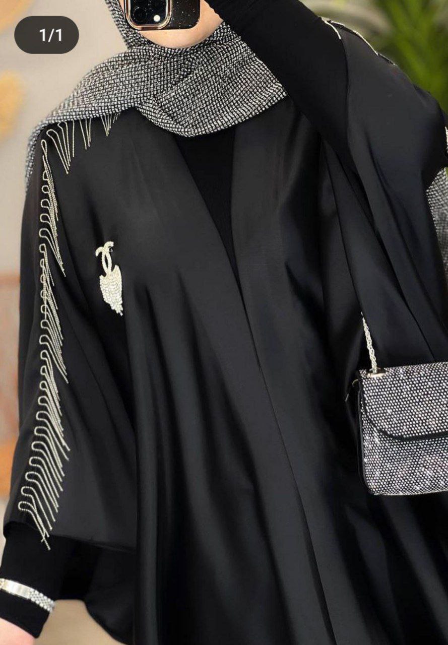 مانتو پانچ عبایی سرشانه زنجیری