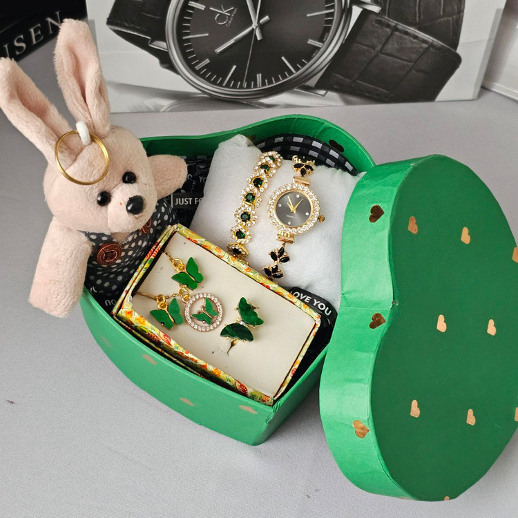 باکس هدیه زنانه دخترانه ( ست کامل )