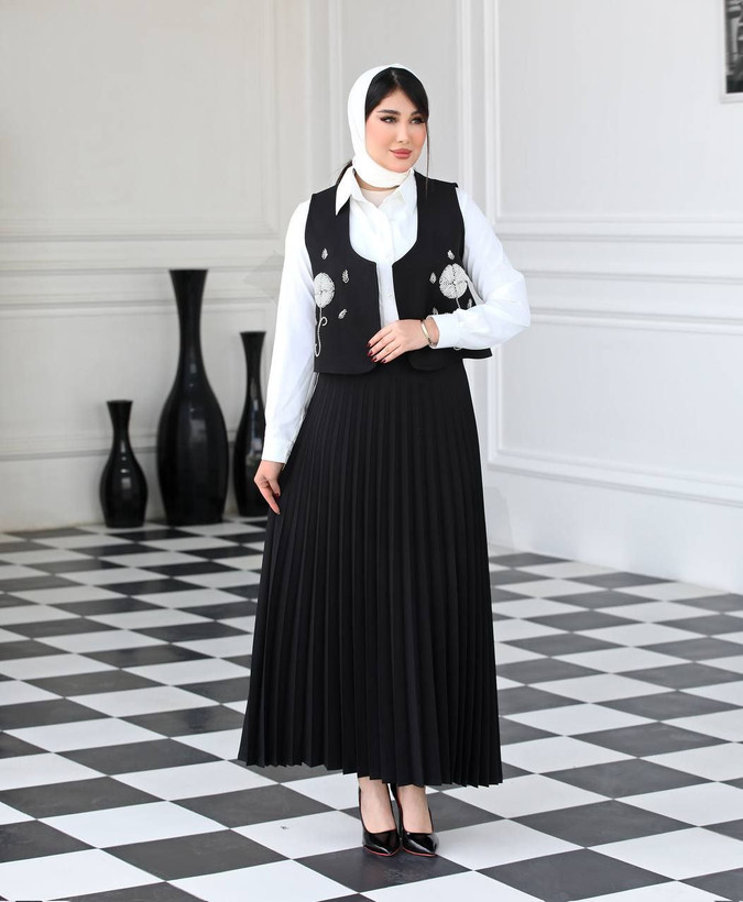 ست سه تیکه مجلسی کارشده ( وست شومیز و دامن پلیسه)