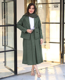 ست سه تیکه کت دامن و شومیز ( سایز بزرگ دارد)