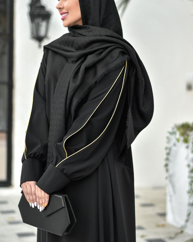 مانتو عبایی مدل آیه با جنس درجه یک ( خنک و کولردار)
