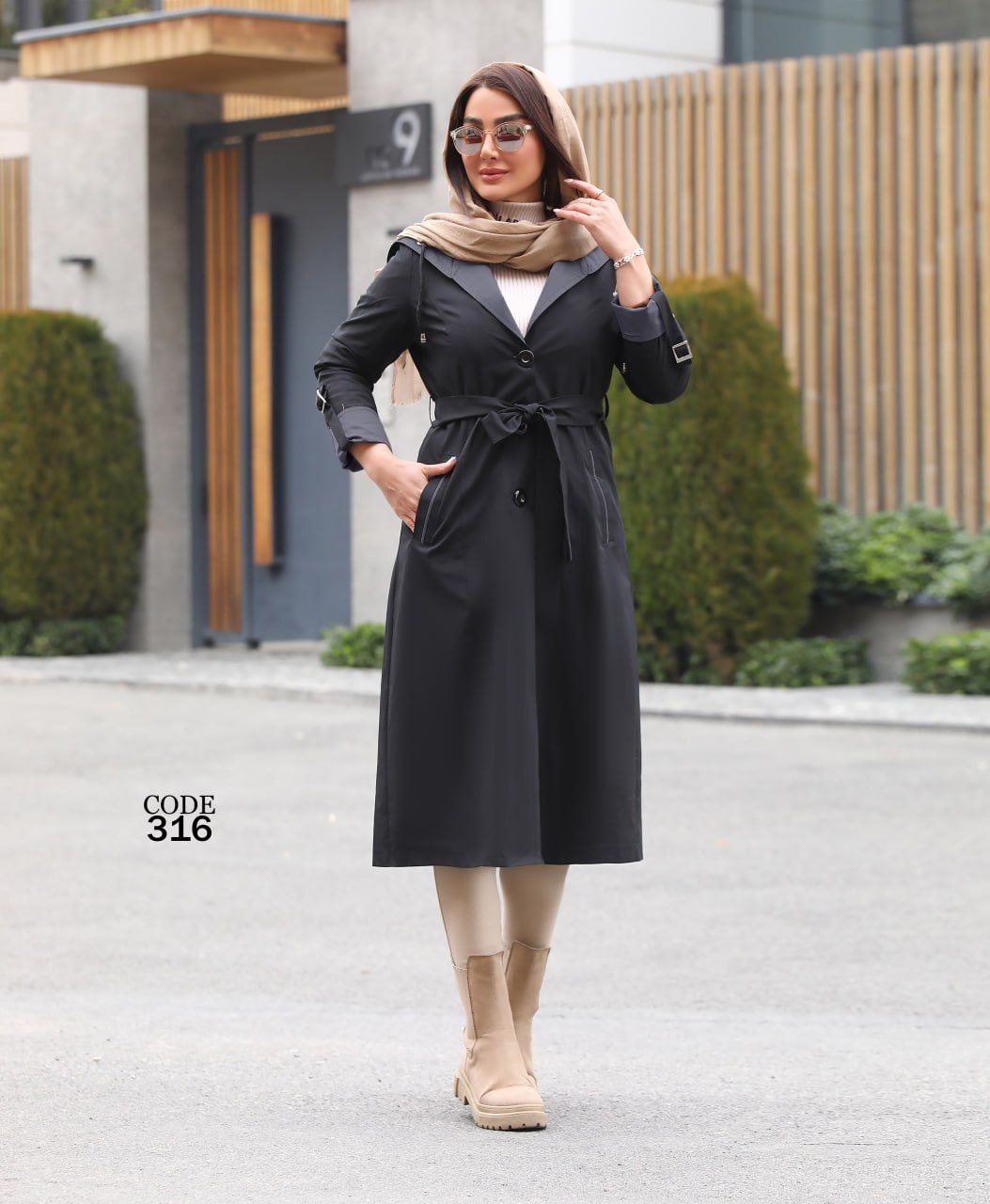 بارانی کلاهدار جدید ( سایز بزرگ دارد)
