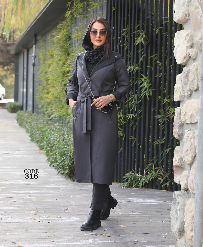 بارانی کلاهدار جدید ( سایز بزرگ دارد)