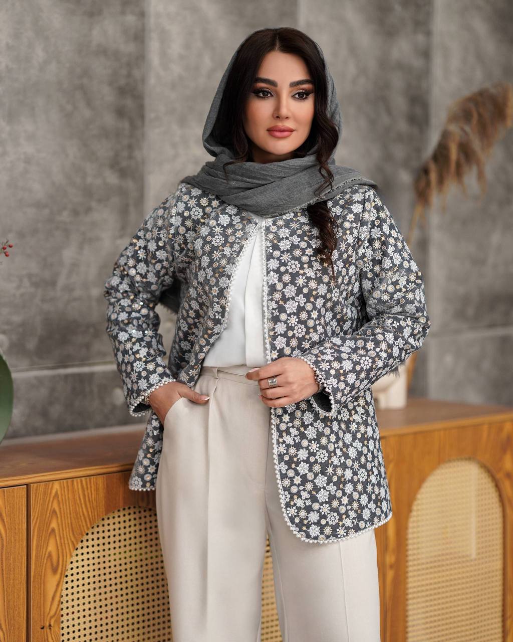 کت مخمل سوزندوزی عیدانه پرنسا